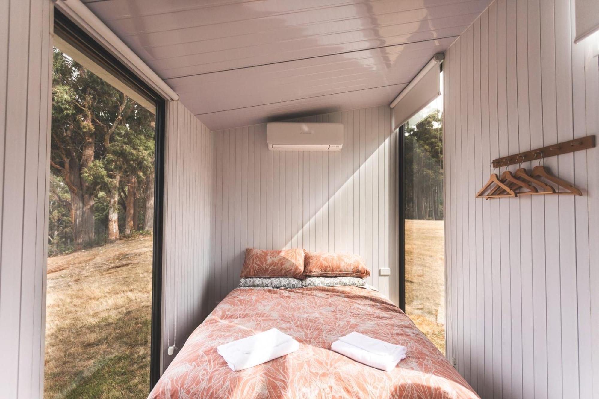 Pine Edge Heights By Tiny Away Vila Ellendale Exterior foto
